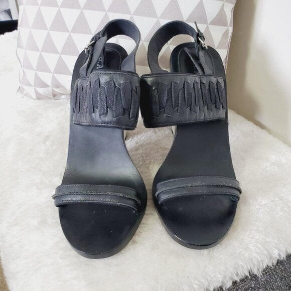 L.A.M.B Valiant Avant Garde Wood Block Heel Leather Mod Goth Strappy Heels 10 - Picture 3 of 7